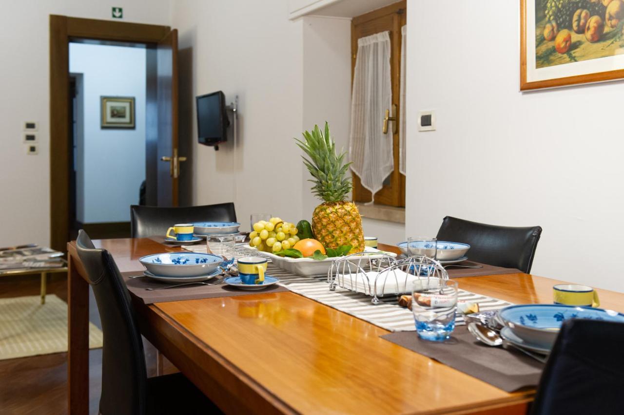 רומא 4 Fontane 156 Luxury Home מראה חיצוני תמונה